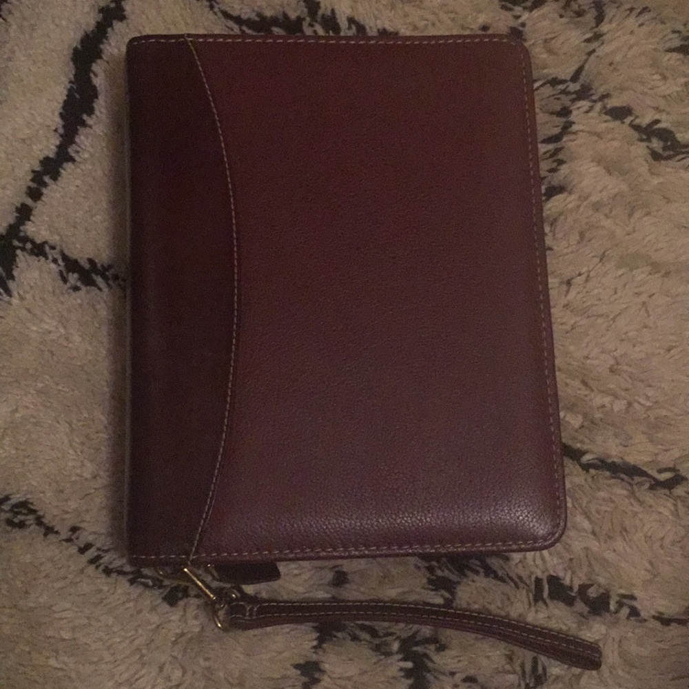 Franklin Quest Burgundy Leather Planner Binder